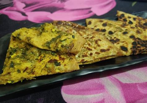 Leftover Aloo Methi Paratha Recipe By Chef Tripti Saxena Cookpad