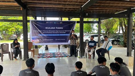 Gelar Kuliah Tamu Poltekbos Bahas Peluang Wirausaha Dengan Teknologi