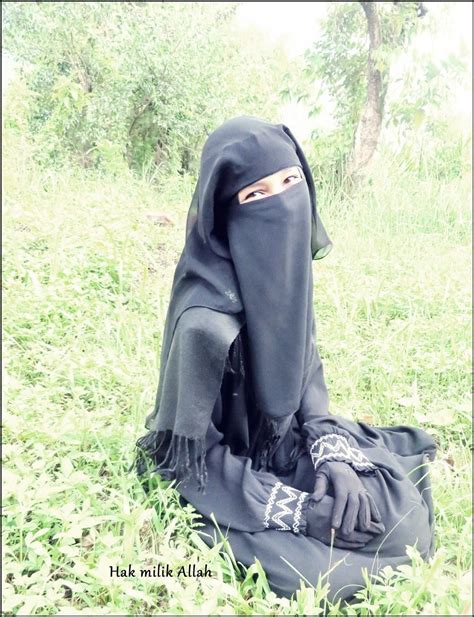 Reality Of Niqabis Jilbab Muslim Wanita Muslim