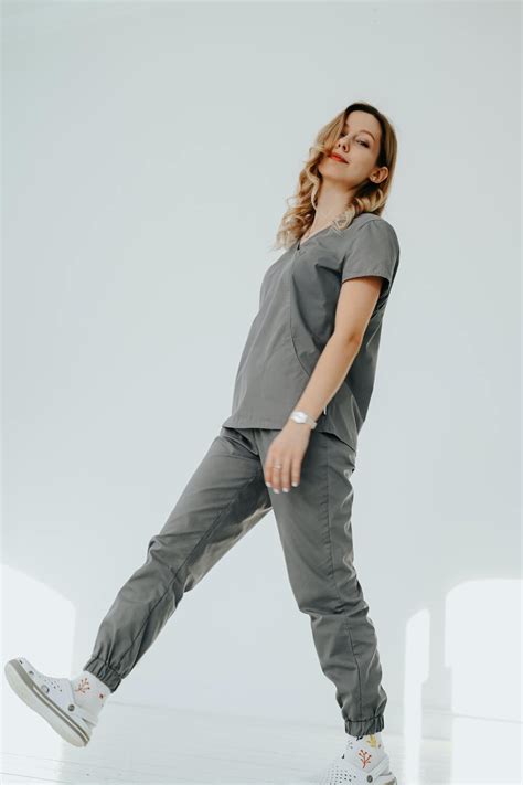 The Ultimate Outfit Guide For Medical Assistants | Panaprium