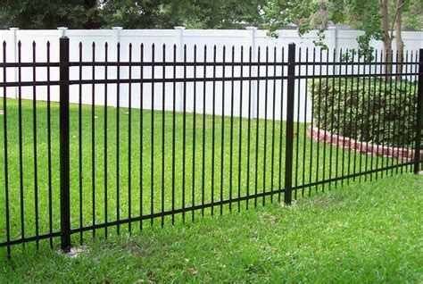 Spear Top Aluminum Fence Orlando FL Mossy Oak Fences