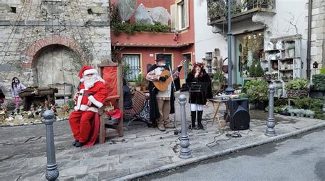 Dai Mercatini Natalizi Fino Al Presepe Vivente Tanti Eventi A Borgo