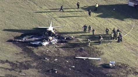 2 Died After Small Plane Crash At Milwaukee Airport 30 June 2015