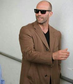 Pomysły z tablicy Jason Statham in sunglasses: 110 | jason statham, szybcy i wściekli, lawendowe ...