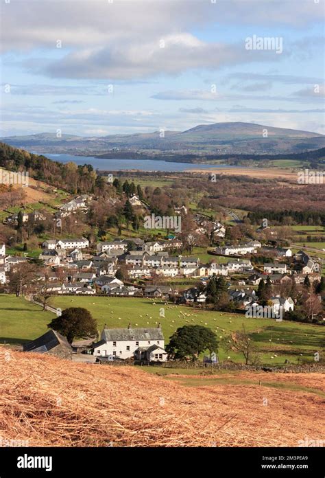 The lake district village of Braithwaite seen from above with Bassenthwaite Lake in the ...