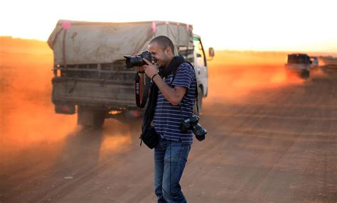 Freelance War Photographers: On Their Own in Danger Zones - American ...