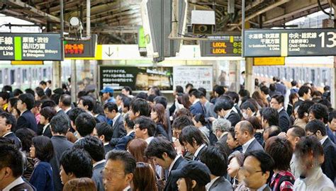 通勤ラッシュの時間帯のピークとは何時から何時まで T Log