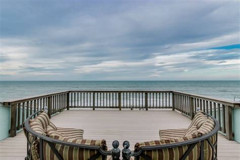 Florida Beachfront Vacation Rentals - United States | Airbnb