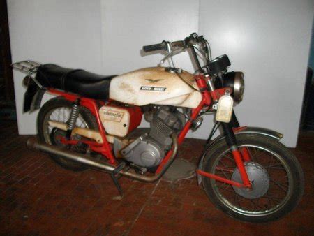 MOTO GUZZI VENDO MOTO GUZZI STORNELLO 125 D EPOCA A VERONA CODICE