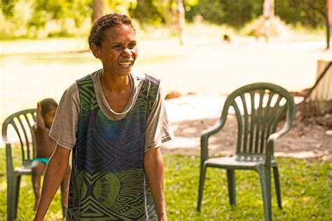 Tiwi Islands Cultural Experience From Darwin Including Ferry