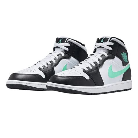 Order Giày Thể Thao Nam Nike Air Jordan 1 Mid Dq8426 103 Màu Đen Trắng Size 42 Giá Tốt