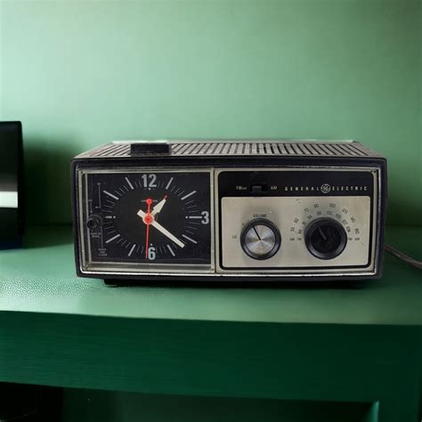 Vintage General Electric Clock Radio Etsy