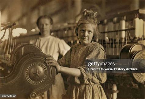 Cotton Spinner Photos And Premium High Res Pictures Getty Images