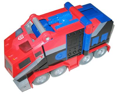 Roleplay Optimus Prime Battle Blaster (Transformers, Animated, Autobot) | Transformerland.com ...