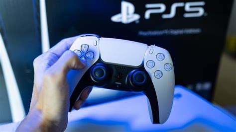 Toma asiento antes de conocer cuánto cuesta la Playstation 5 en Chile