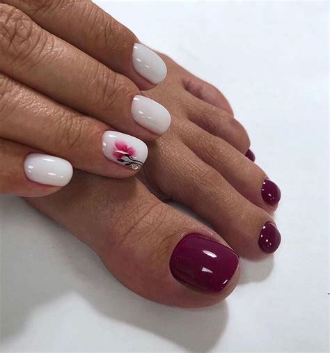 30 Pretty Pedicure Designs To Inspire Your Next Appointment In 2021