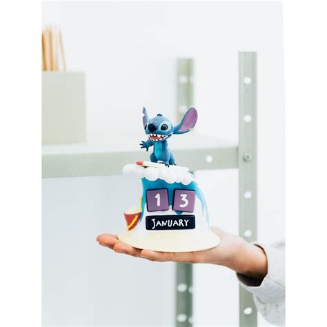 Grupo Erik Lilo And Stitch Stitch Surfer Calendario Perpetuo Figure