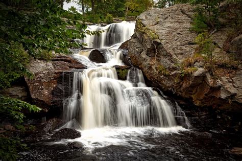 Top 10 Waterfall Hikes In Connecticut Usa Trip101