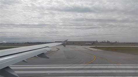 American Airlines Airbus A321 Takeoff From Philadelphia International Airport Youtube