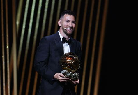 Uefa Decizie Istorică După Ce Leo Messi A Primit Al 8 Lea Balon De Aur