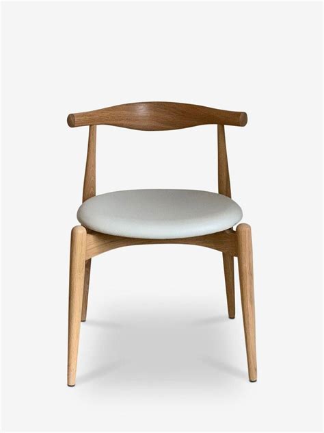 Hans Wegner Elbow Chair In Oak With Loke Leather For Carl Hansen In