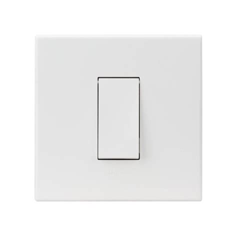 Legrand Arteor Ax Way M White Modular Switch V At Rs Piece