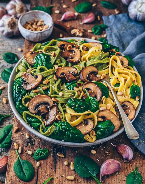 Vegan Mushroom Pasta With Spinach Easy Recipe Bianca Zapatka