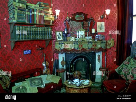 Sherlock Holmes in London Stock Photo - Alamy