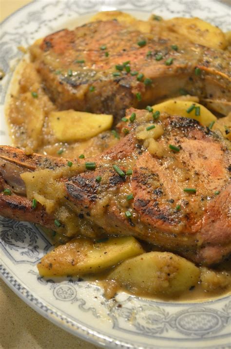 Amour Foud Cider Brined Pork Chops With Apples