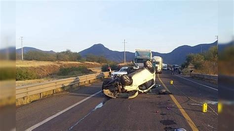 Tres Muertos Y 5 Heridos Saldo De Volcadura En La Siglo 21 La