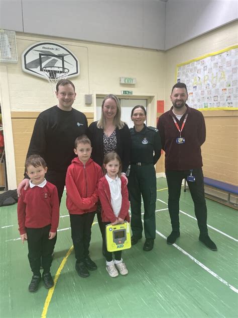 Packed Up Donates Life Saving Defibrillator To New Machar Primary School