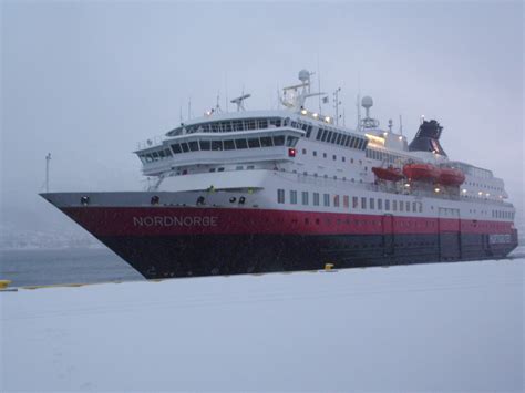 Hurtigruten Mit Dem Postschiff Unterwegs On Tour Nordnorge 2013s