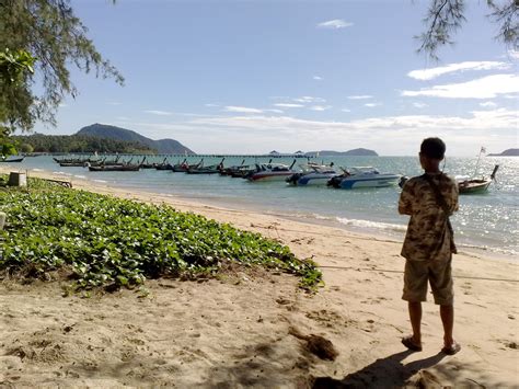 Dawn in Phuket: Rawai Beach