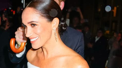 Meghan Markle Bouscule Les Codes Et Confirme Son Statut Mode Avec Une