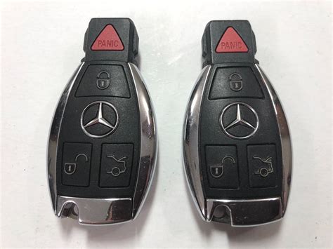 2 TWO MERCEDES BENZ OEM GENUINE 4 BUTTON REMOTE KEY FOB GLK GL C CL E S