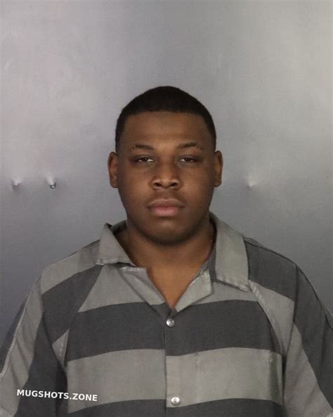 THOMPSON DESHON 05 11 2023 McLennan County Mugshots Zone