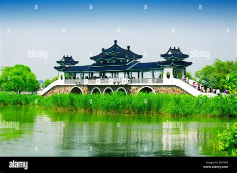 Wuxi China High Resolution Stock Photography and Images - Alamy