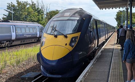 Southeastern Reveals Refurbished High Speed Train As Part Of £27 Million Investment In Fleet