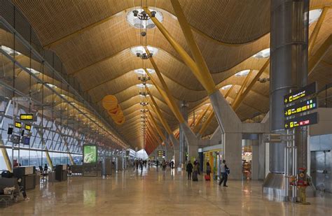 Barajas Una Sola Entrada Para Unir Las Terminales 1 2 Y 3 Y