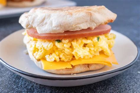 Easy Breakfast Egg Sandwich Recipe • A Table Full Of Joy