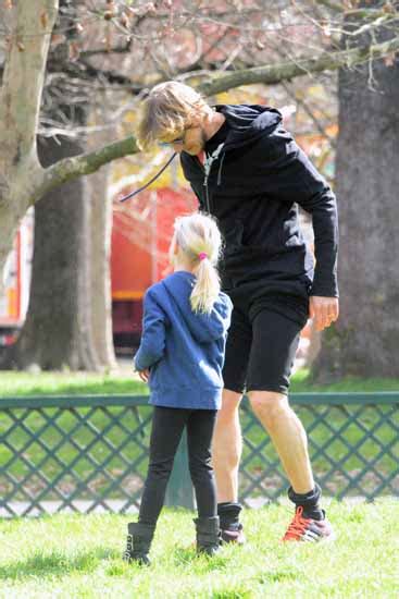 Massimo Ambrosini Con La Moglie Paola Angelini E I Figli Federico E