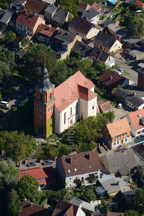 Buckow Märkische Schweiz von oben Stadtkirche am Marktplatz im