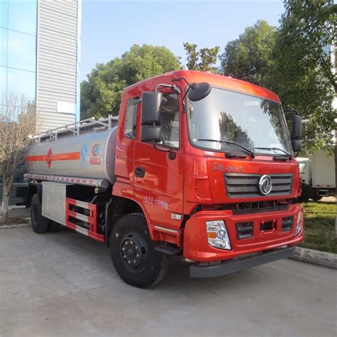 Supply Dongfeng 10 Cbm Oil Tanker Truck Wholesale Factory Chengli