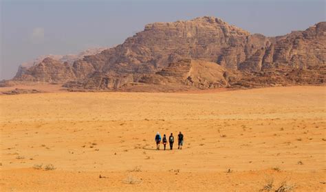 Trek wadi rum Trek Bédouin grand rift cité rose et wadi rum