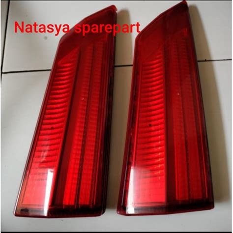 Jual Lampu Belakang Bagasi Reflektor Sigra Calya Shopee Indonesia