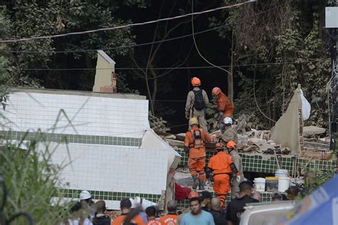 Polícia Civil Faz Operação Contra Milícia Na Muzema No Rio