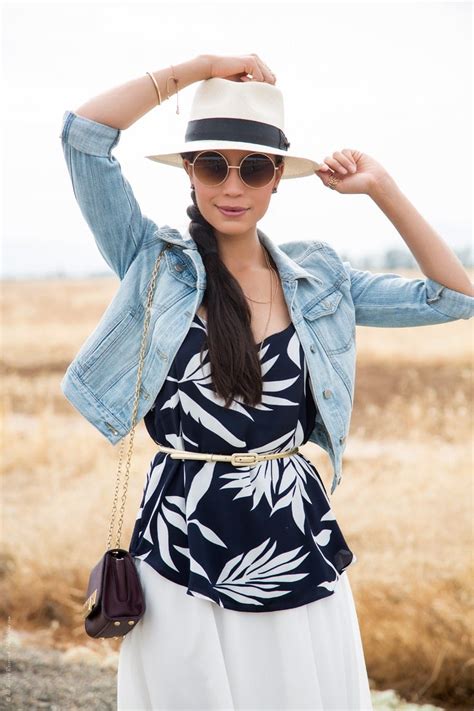 A Blue And White Summer Outfit You Ll Want To Copy