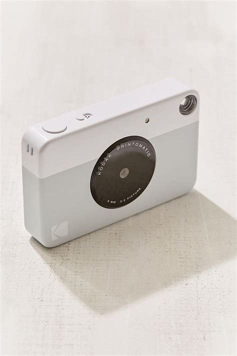 Kodak PRINTOMATIC Instant Digital Camera | Instant digital camera, Best ...