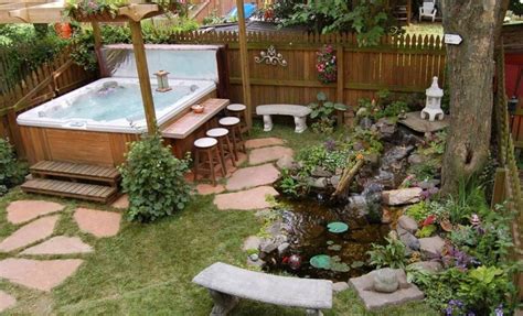 Small Backyard Ideas with Hot Tub 29 - Decor Renewal