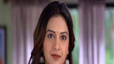 tejashri pradhan starrer aggabai sasubai   remade  kannada